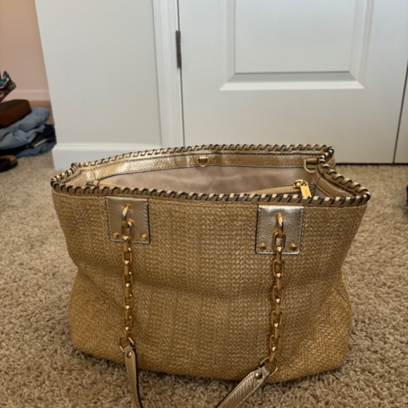 Michael Kors Straw Tote Bag - Picture 4 of 5